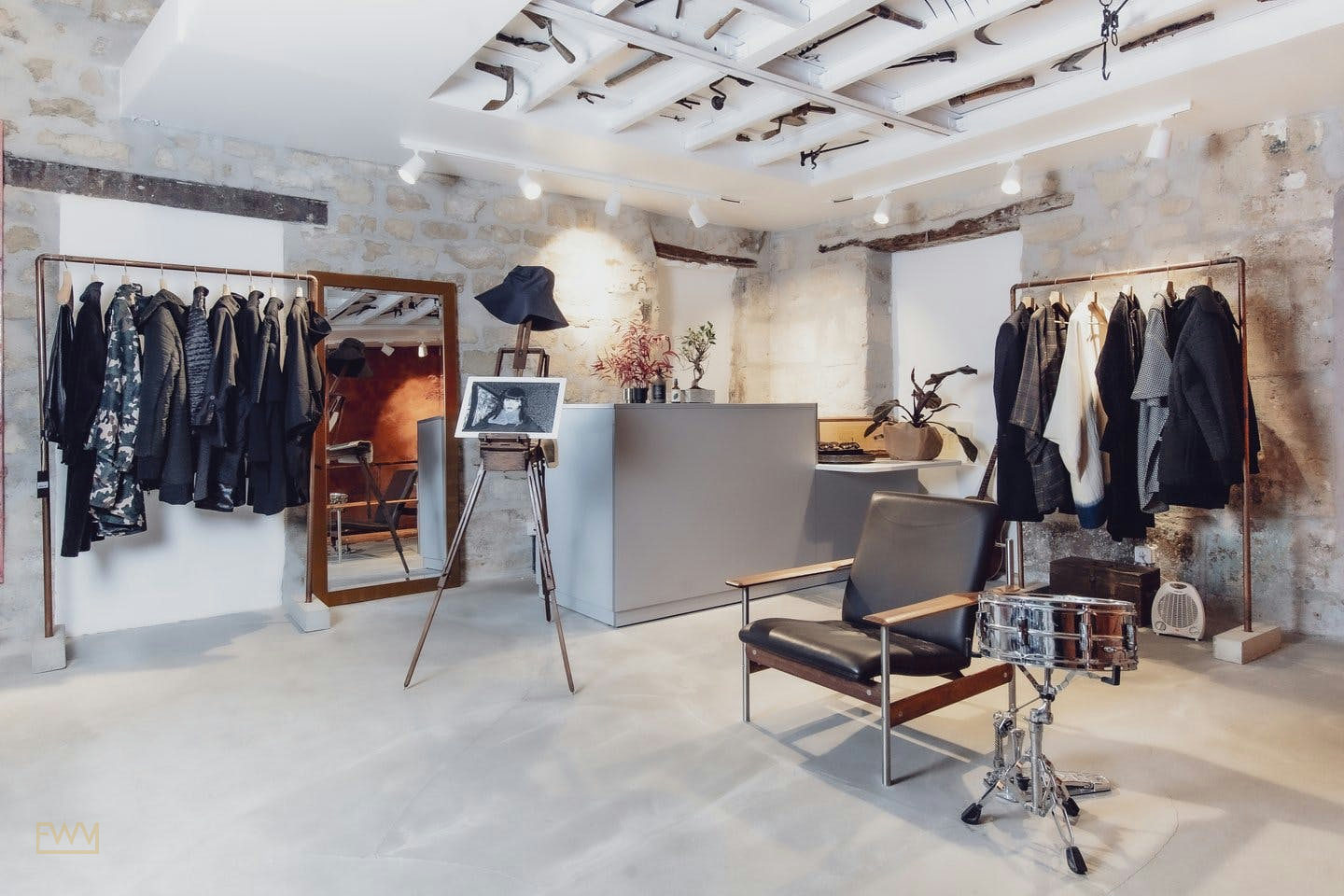 Boutique for Rent on Rue Notre Dame de Nazareth, Paris — 4